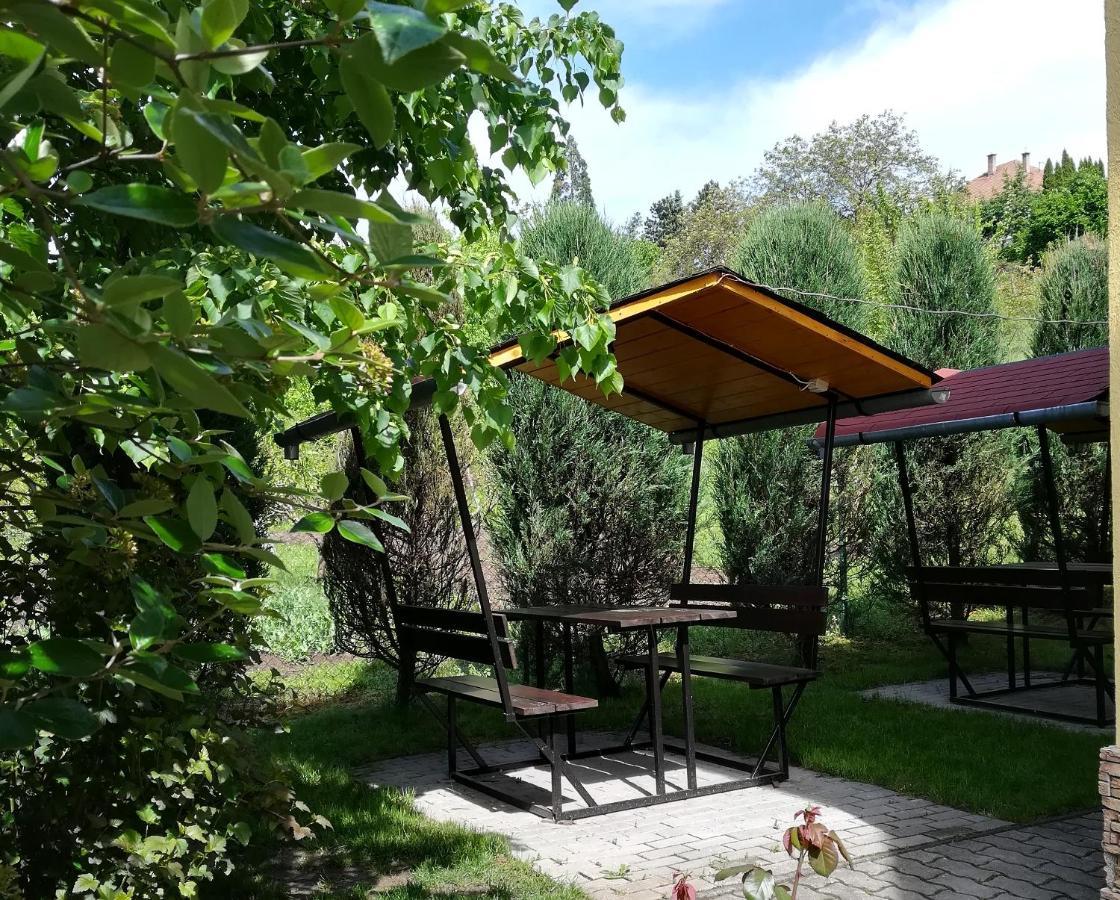 Voelgy Apartman Eger Exterior foto